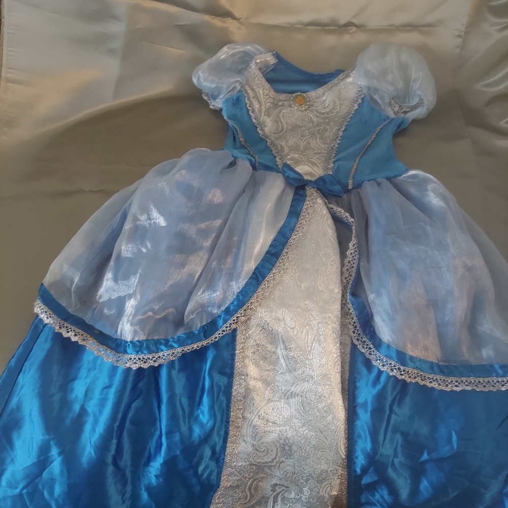 Disney princess Cinderella Dress. Size 12